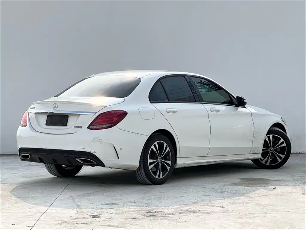 Mercedes-Benz C-Class 2018 — фото 3