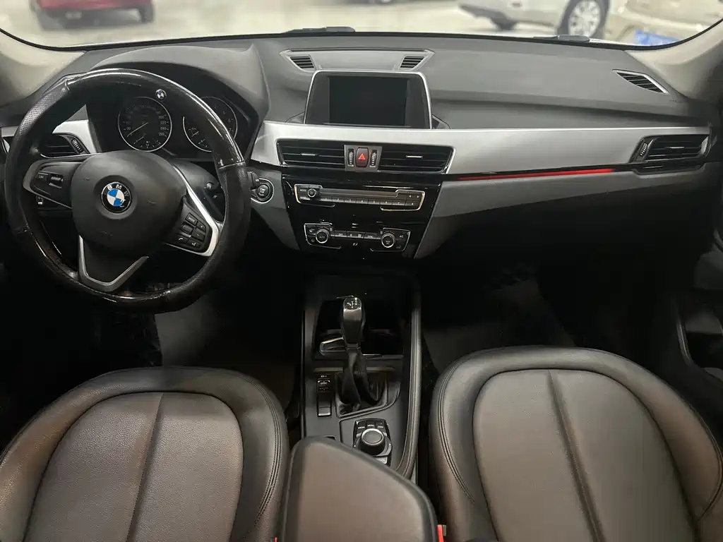 BMW X1 2018 — фото 22