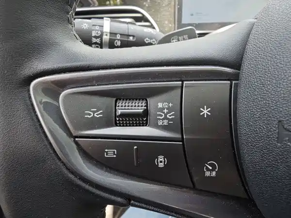 BYD Seal 06 2025