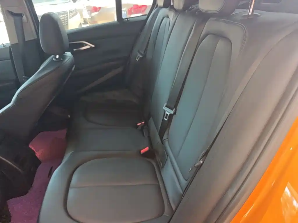 BMW 1 Series 2017 — фото 17