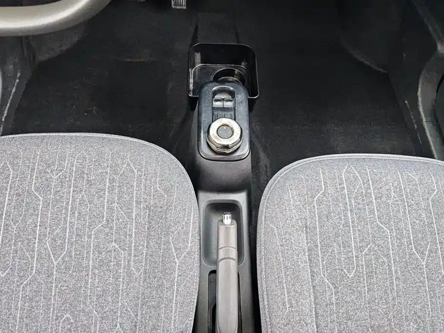 Geely Galaxy Panda 2023 — фото 16