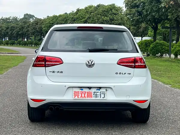 Volkswagen Golf 2014