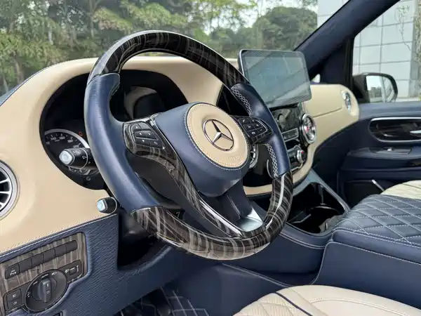 Mercedes-Benz Vito 2021