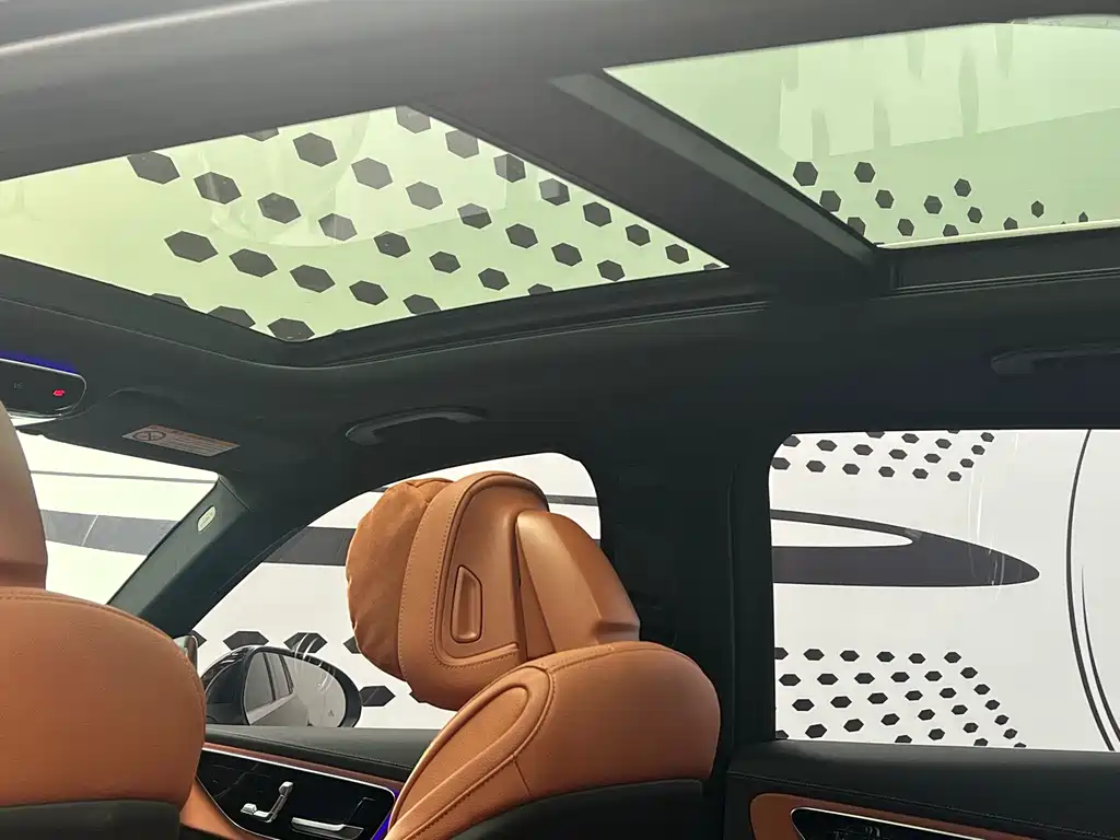Mercedes-Benz GLC 2023 — фото 12