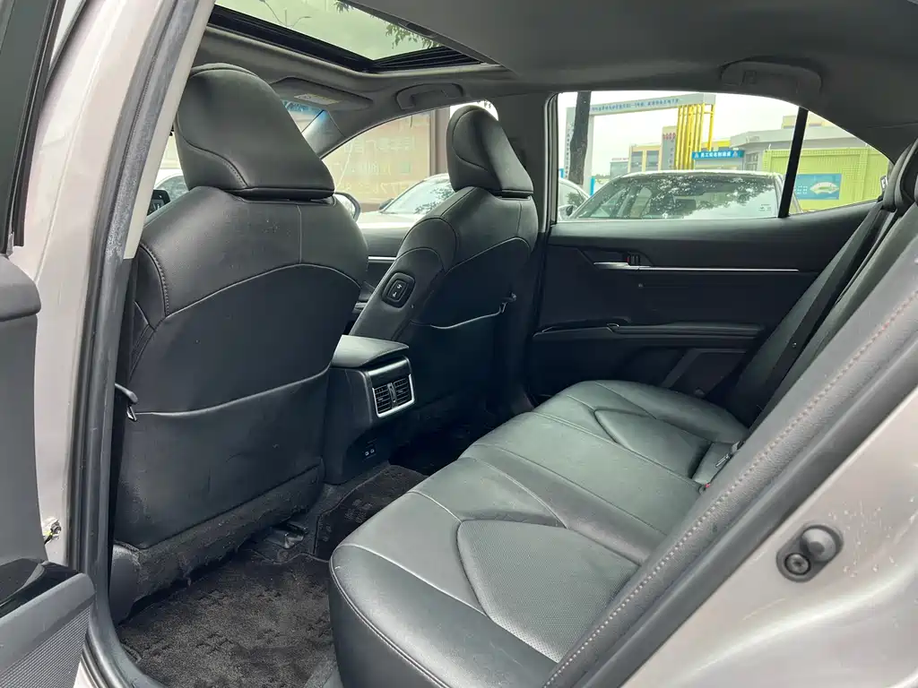 Toyota Camry 2023