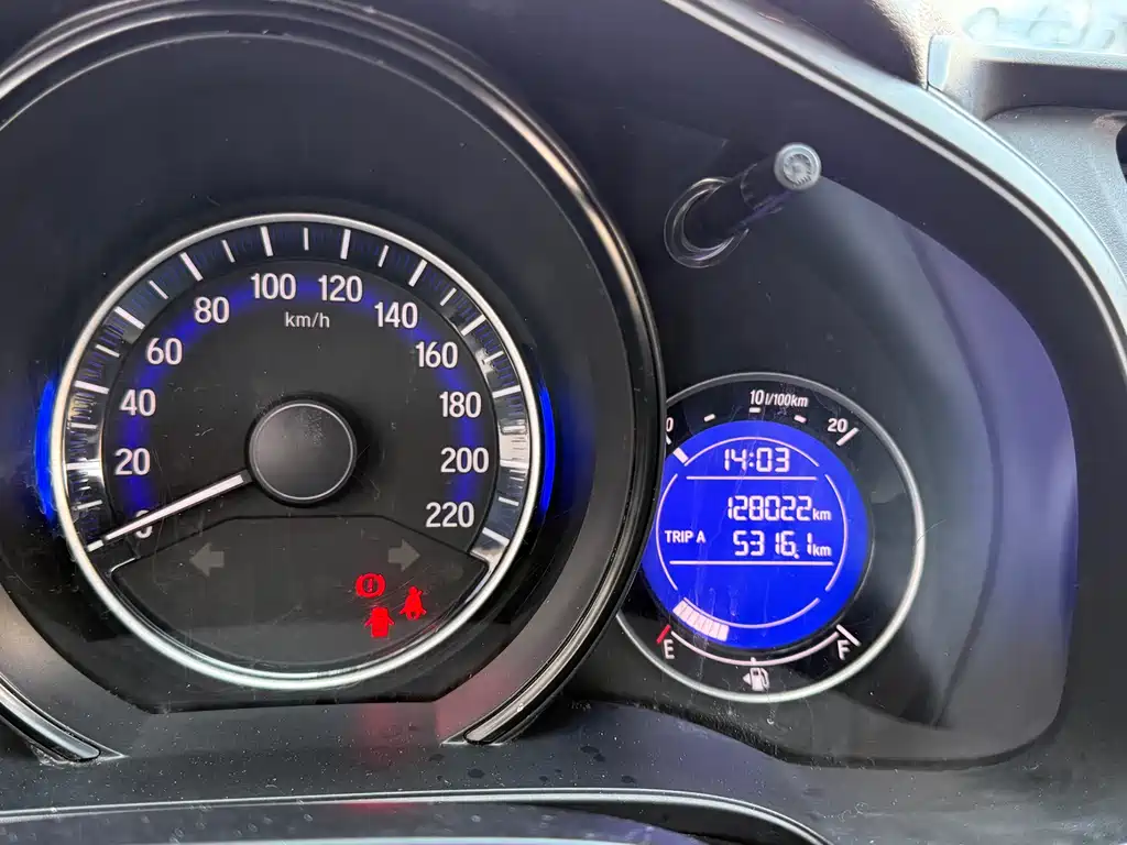 Honda Fit 2016 — фото 10