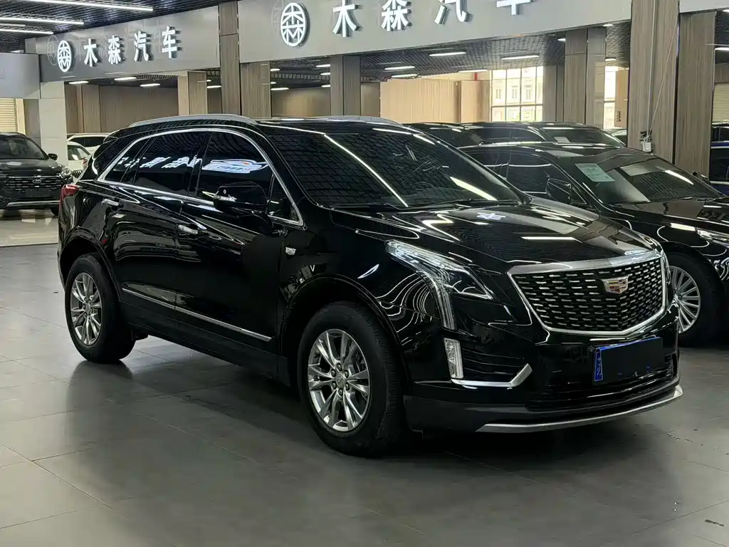 Cadillac XT5 2021 — фото 4