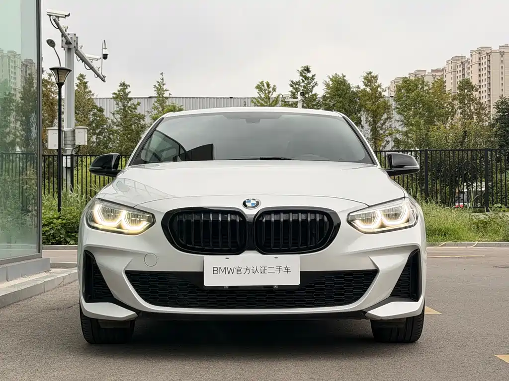 BMW 1 Series 2023