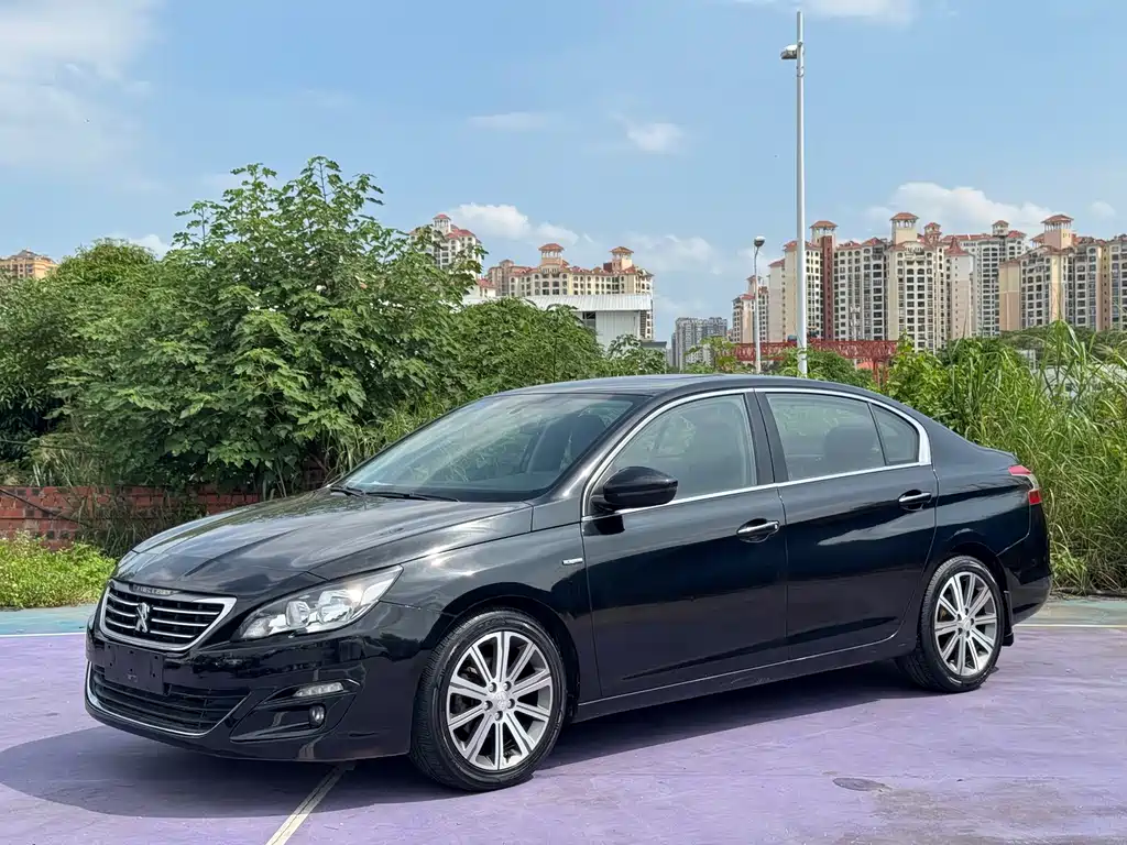 Peugeot 408 2015 — фото 1