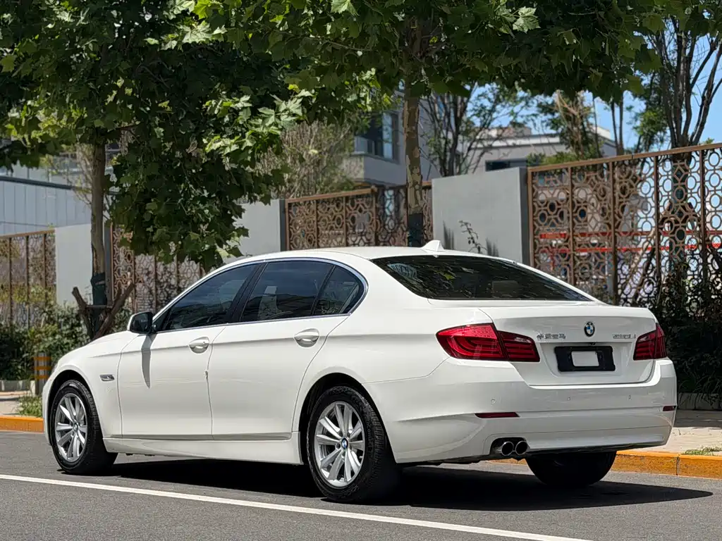 BMW 5 Series 2013 — фото 3