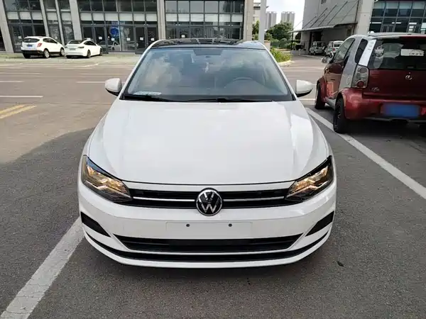 Volkswagen Polo 2021