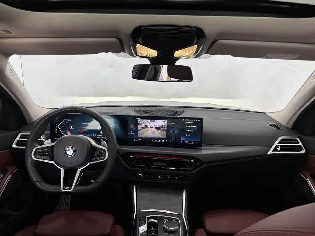BMW 3 Series 2025 — фото 13