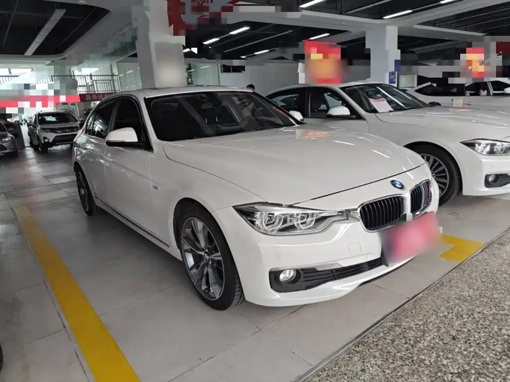 BMW 3 Series 2016 — фото 22