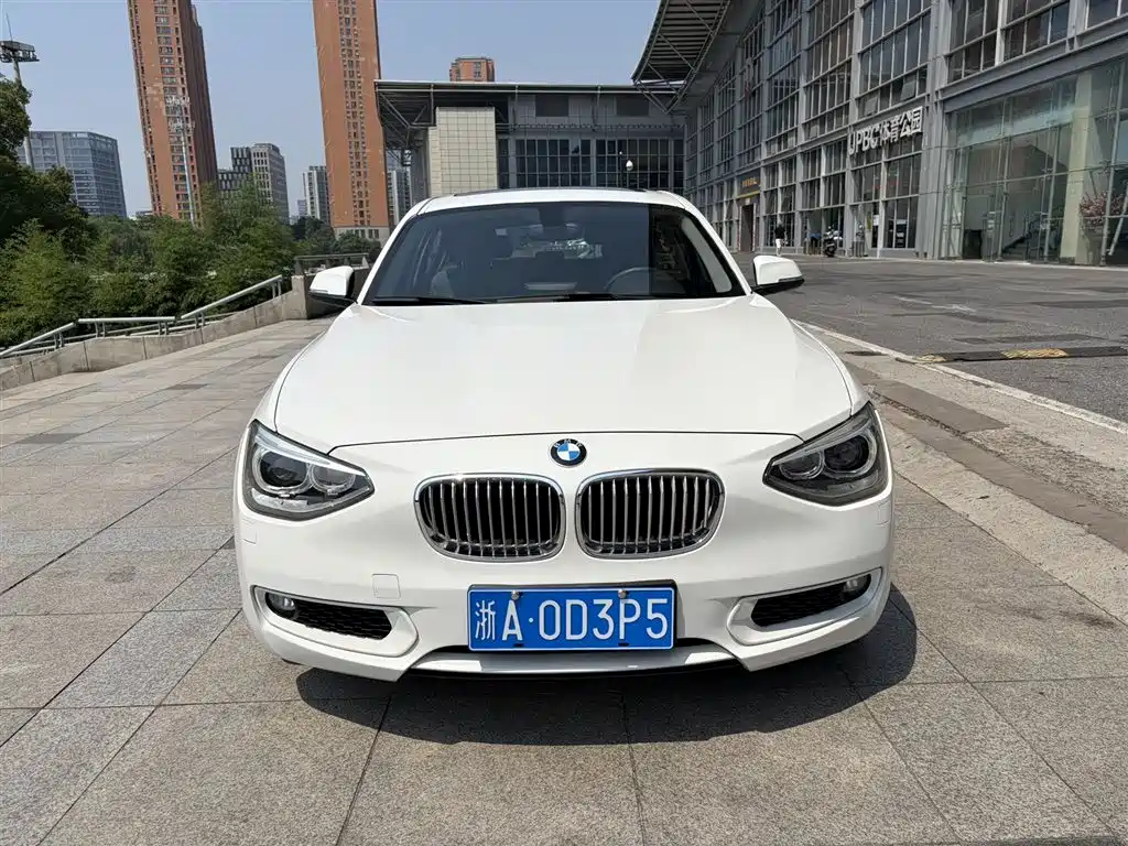 BMW 1 Series 2012 — фото 2