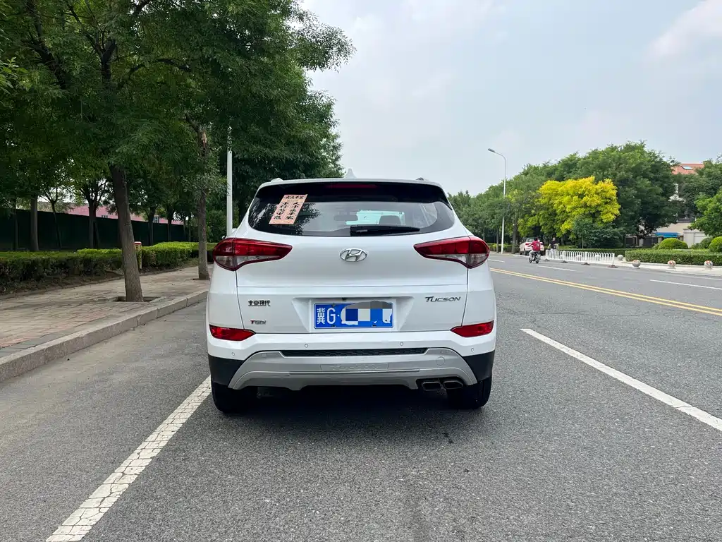 Hyundai Tucson 2015 — фото 4