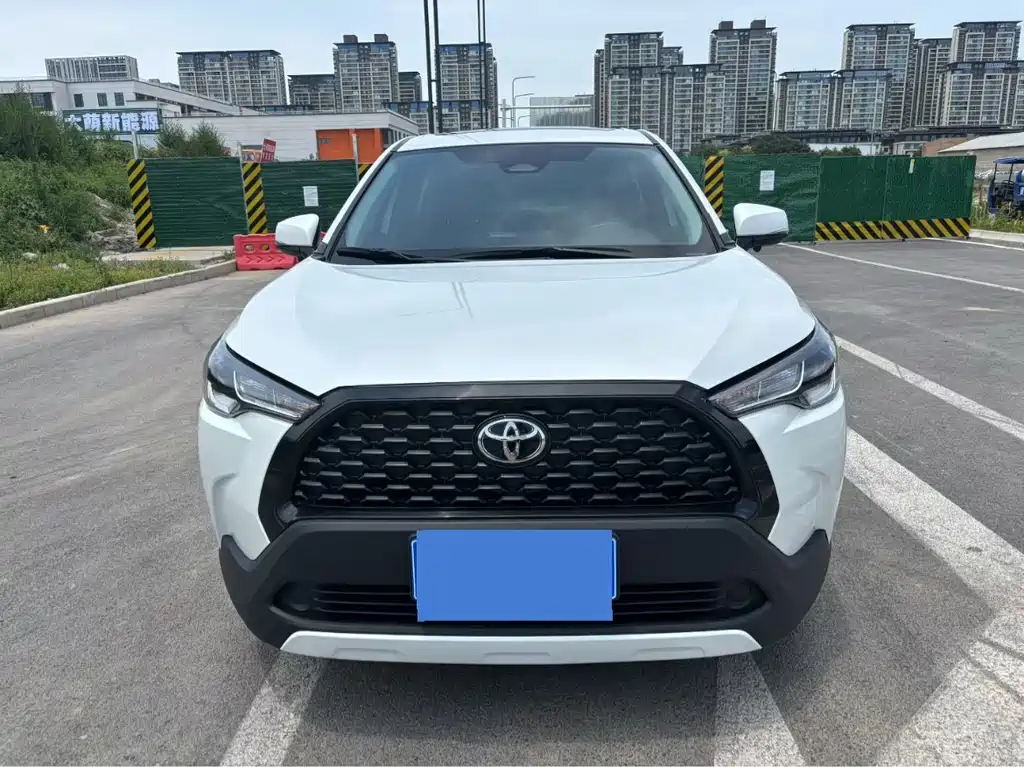 Toyota Corolla Cross 2024 — фото 2