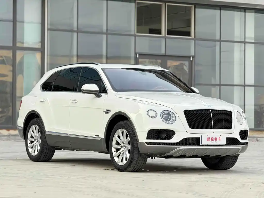 Bentley Bentayga 2020 — фото 1
