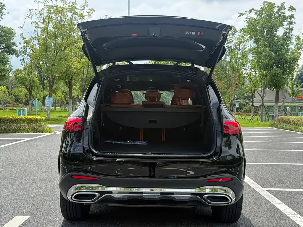 Mercedes-Benz GLC 2024