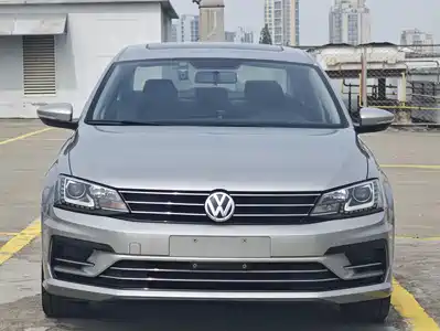 Volkswagen Sagitar 2019