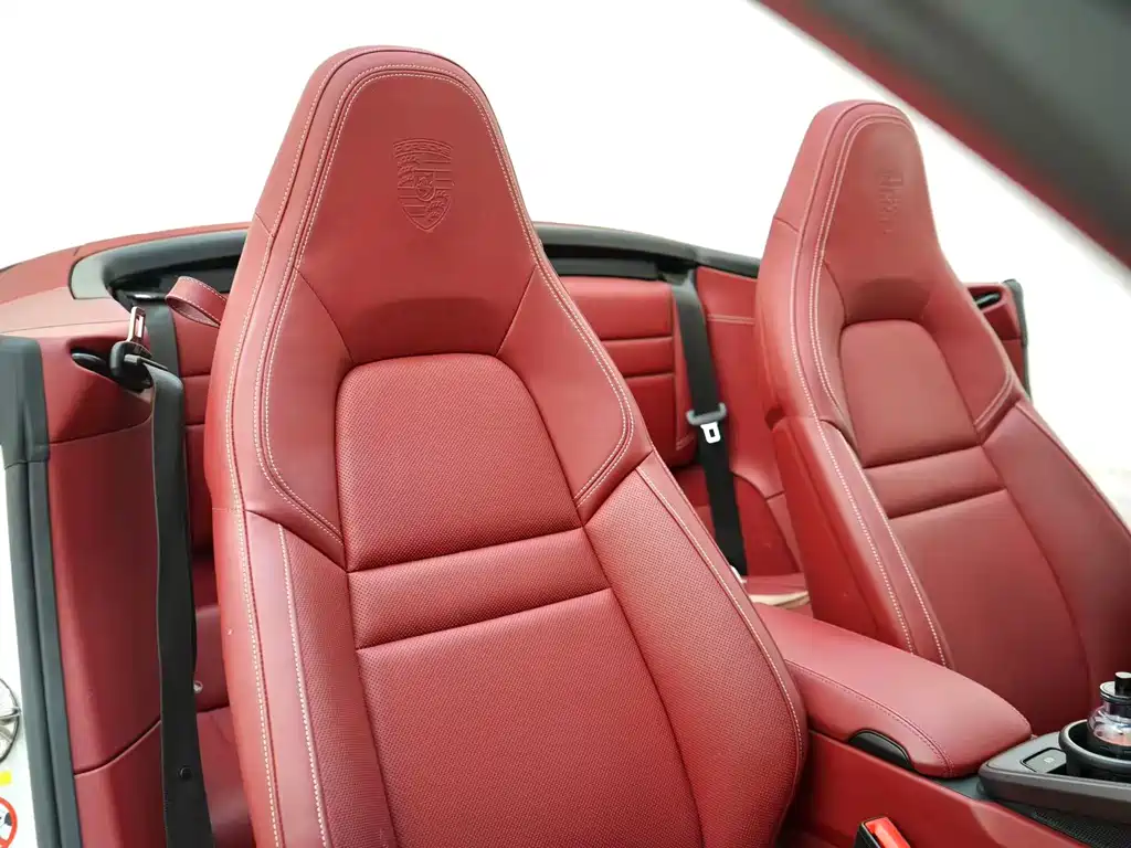 Porsche 911 2023 — фото 11