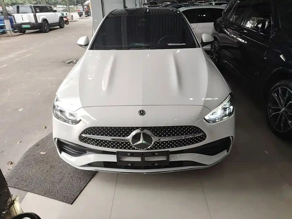 Mercedes-Benz C-Class 2023