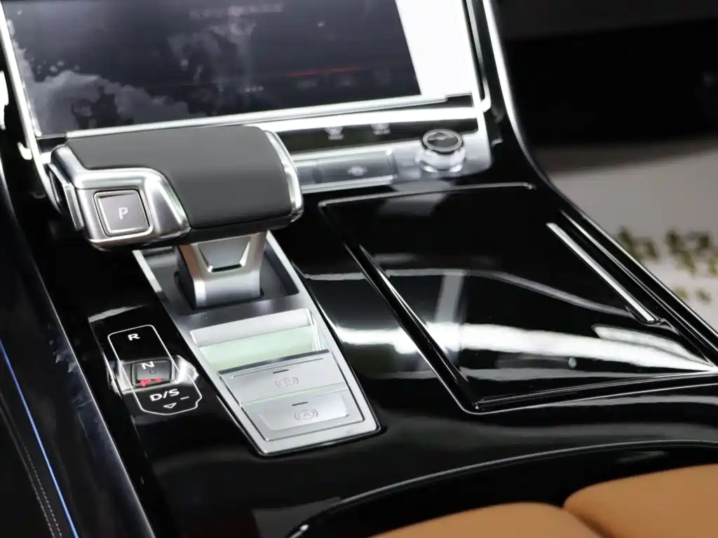Audi A8 2026 — фото 15