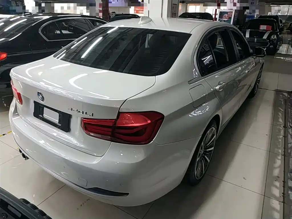 BMW 3 Series 2019