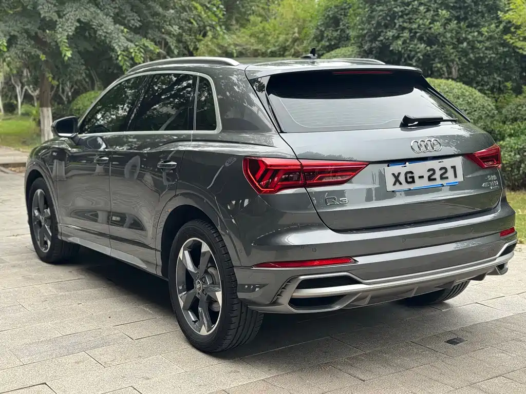 Audi Q3 2022 — фото 10