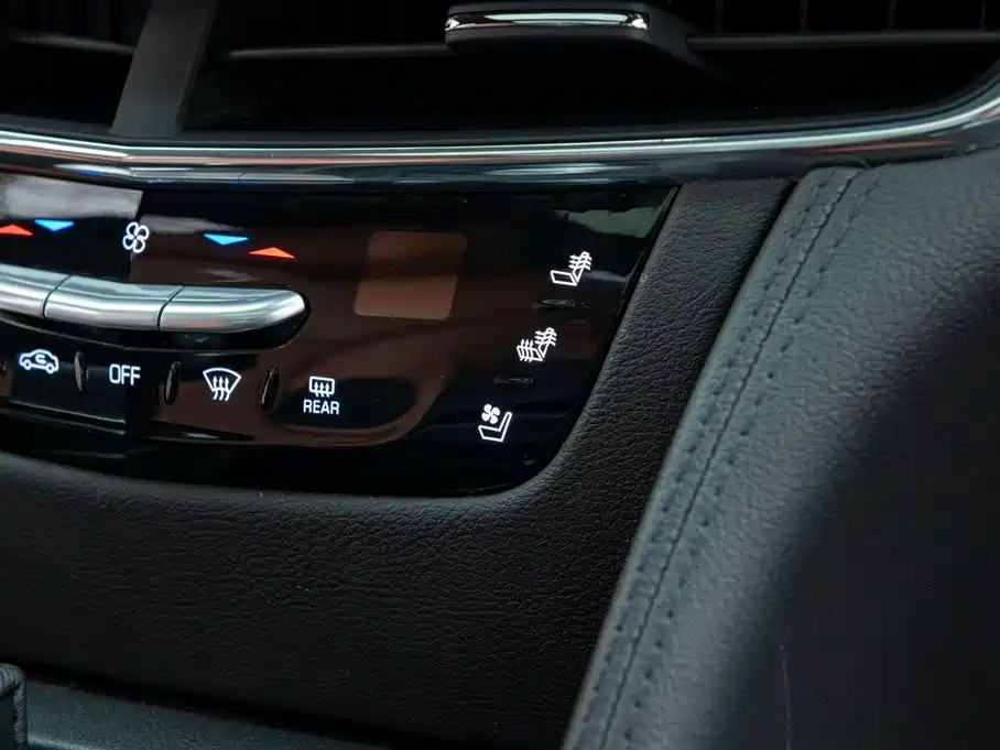 Cadillac CT6 2018 — фото 29