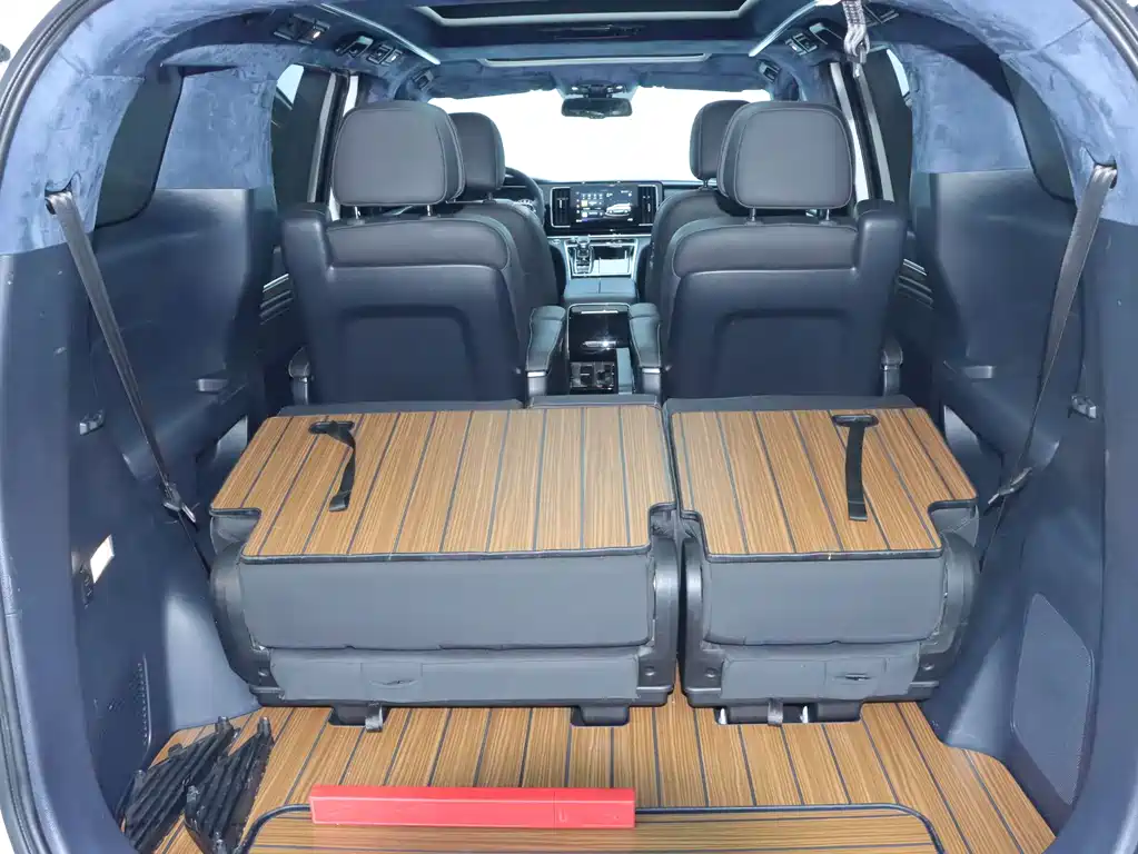 GAC Motor Trumpchi M8 2022 — фото 21