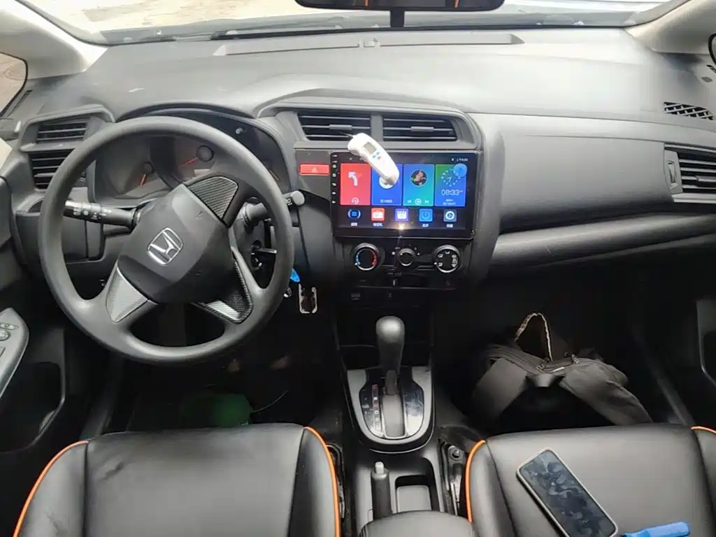 Honda Fit 2015 — фото 10