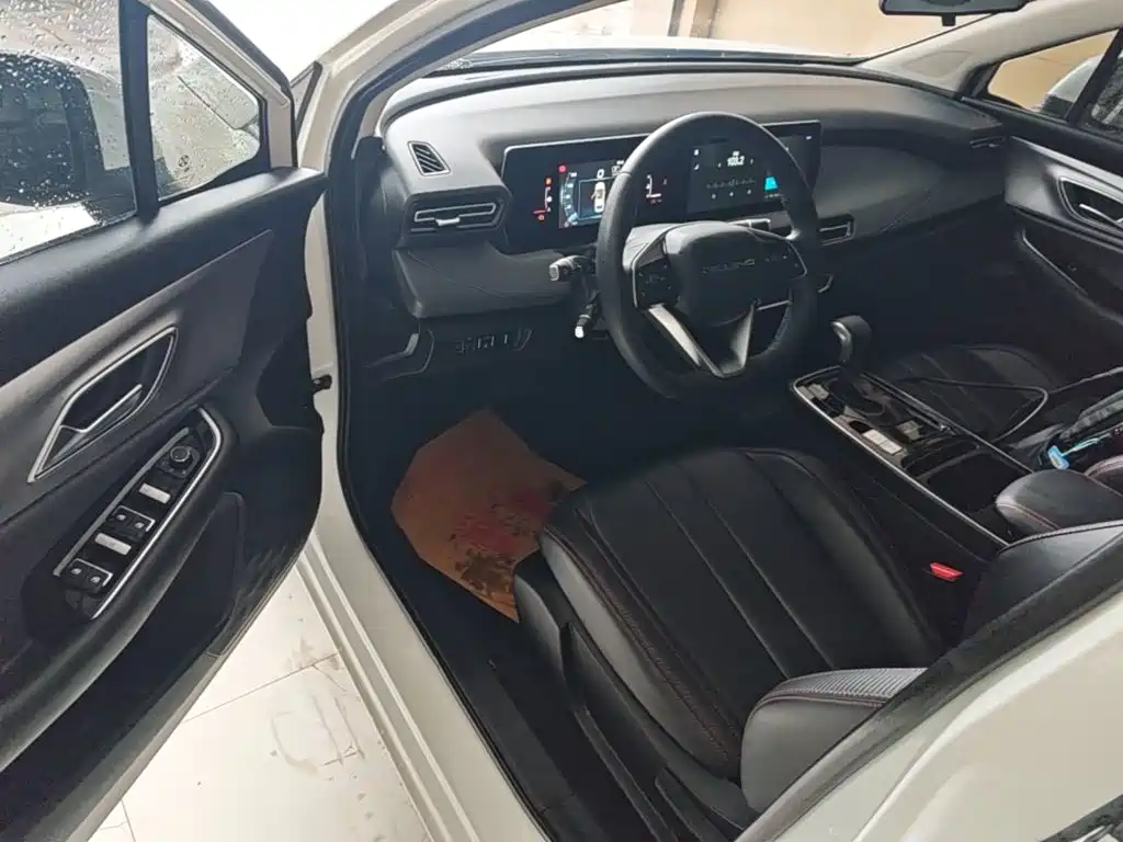BAIC U5 Plus 2023 — фото 16