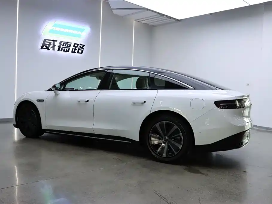 Luxeed Zhijie S7 2024