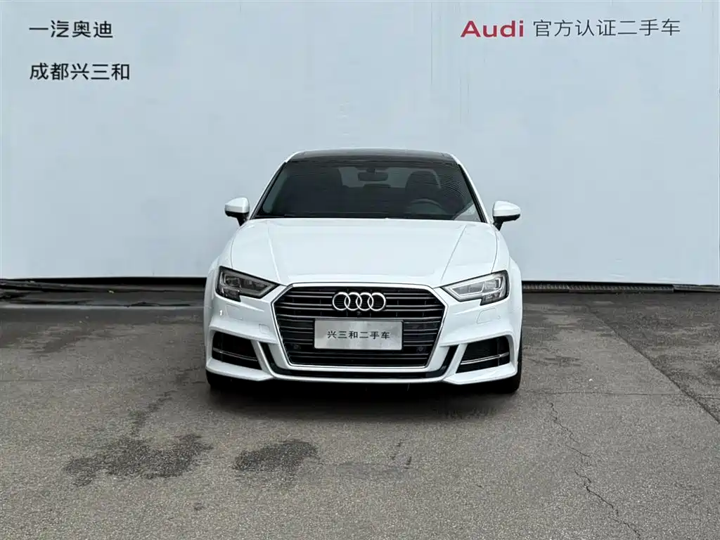 Audi A3 2018 — фото 3