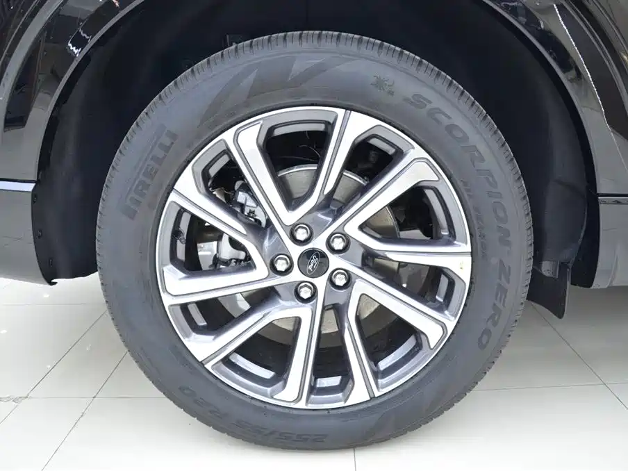 Ford Explorer 2025 — фото 15