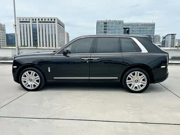 Rolls-Royce Cullinan 2019
