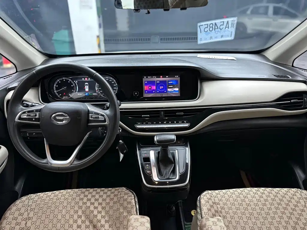 GAC Trumpchi M6 2021 — фото 11