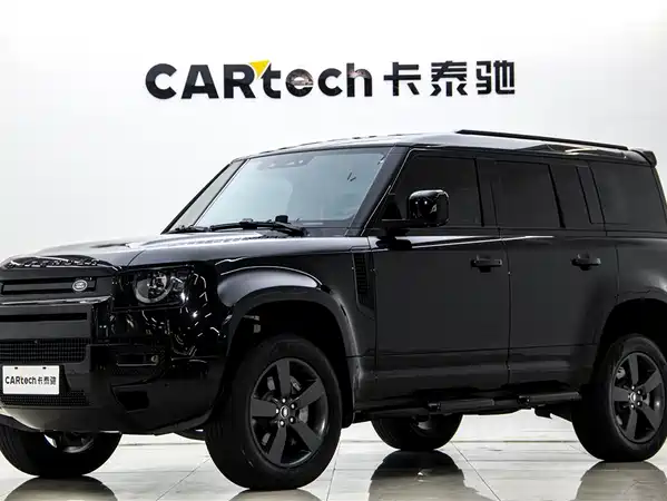 Land Rover Defender 2025