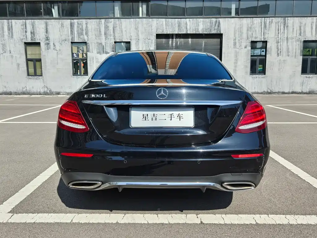 Mercedes-Benz E-Class 2019 — фото 8