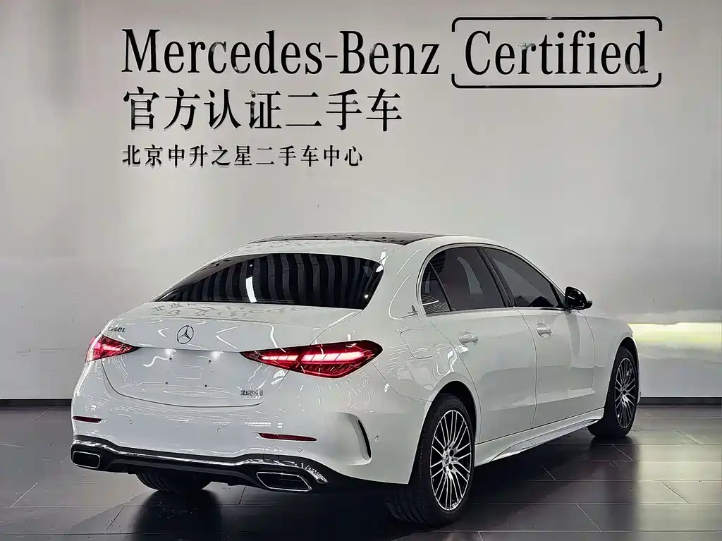 Mercedes-Benz C-Class 2025 — фото 3