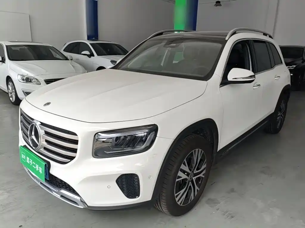 Mercedes-Benz GLB 2025