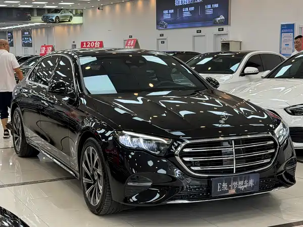 Mercedes-Benz E-Class 2025
