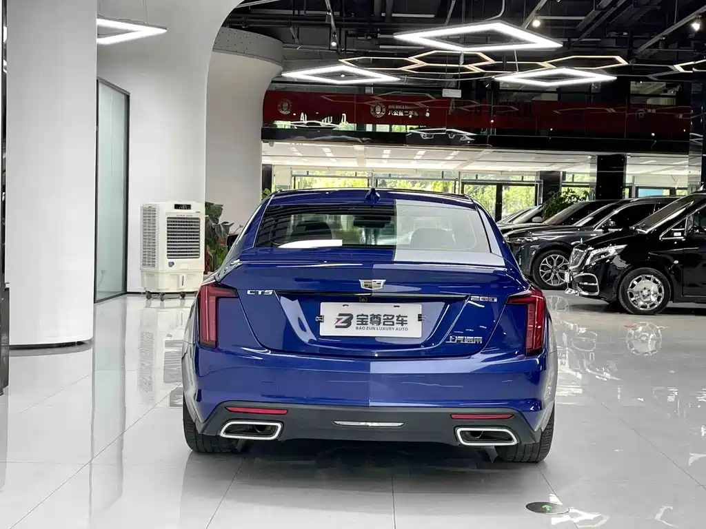 Cadillac CT5 2021 — фото 11
