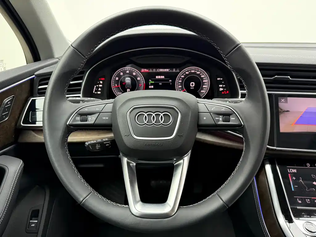 Audi Q7 2026 — фото 10