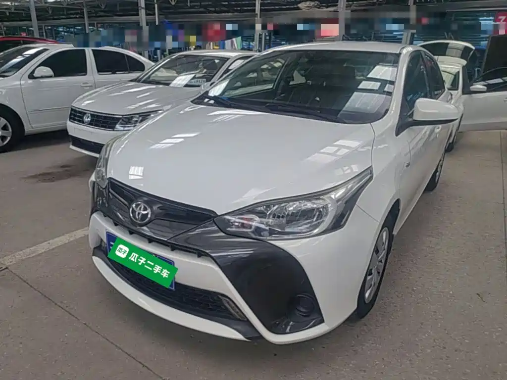 Toyota Yaris L 2017
