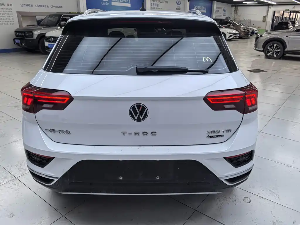 Volkswagen T-Roc 2022 — фото 17
