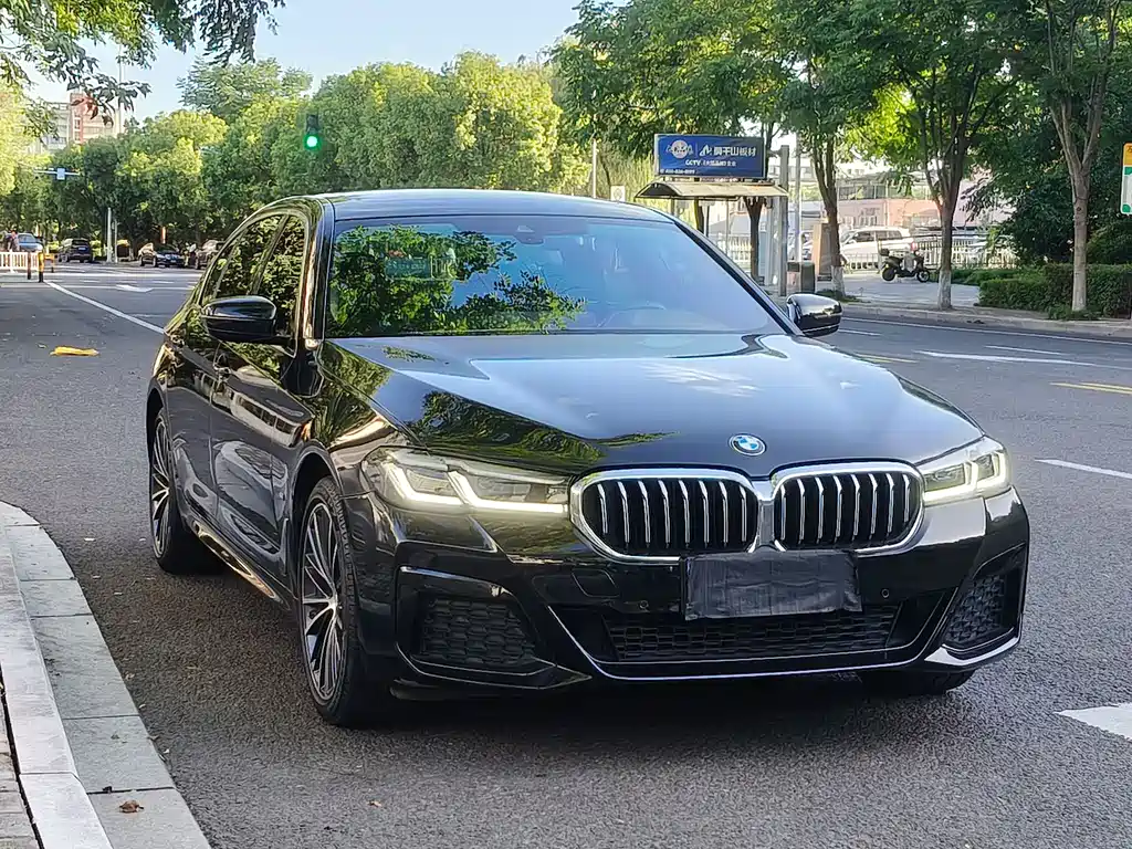BMW 5 Series 2022