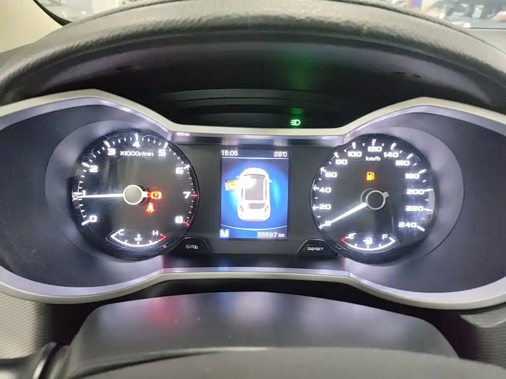 Geely Emgrand GS 2019 — фото 12