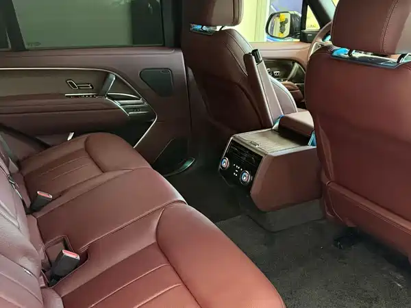 Land Rover Range Rover 2026