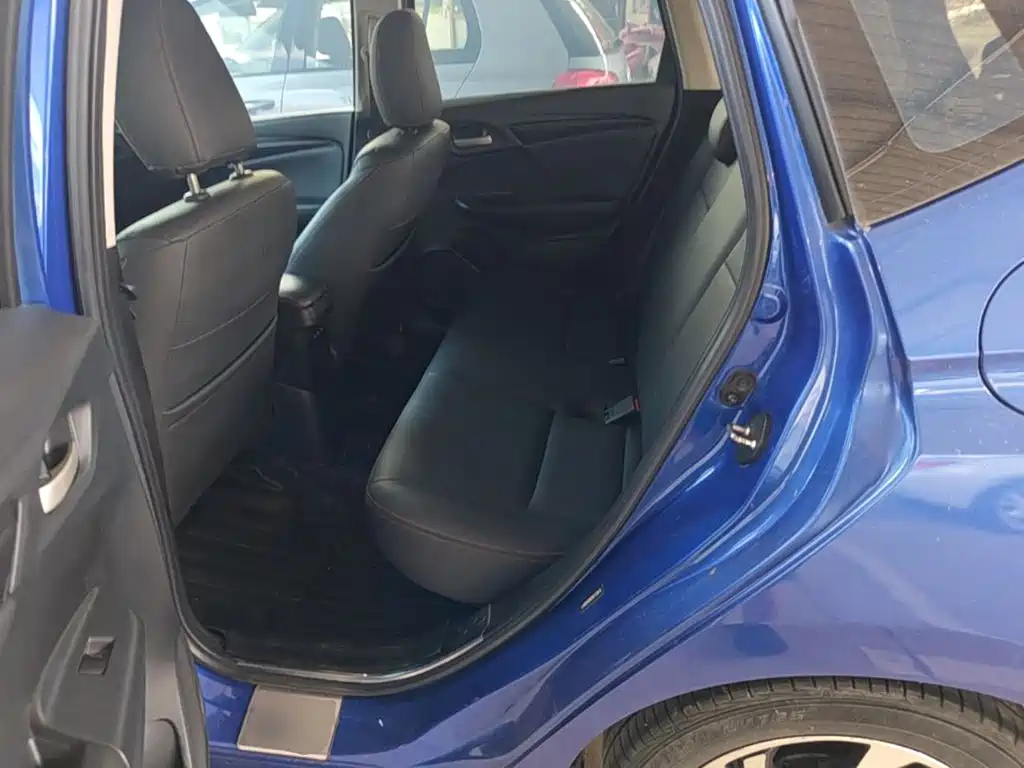 Honda Fit 2017 — фото 17